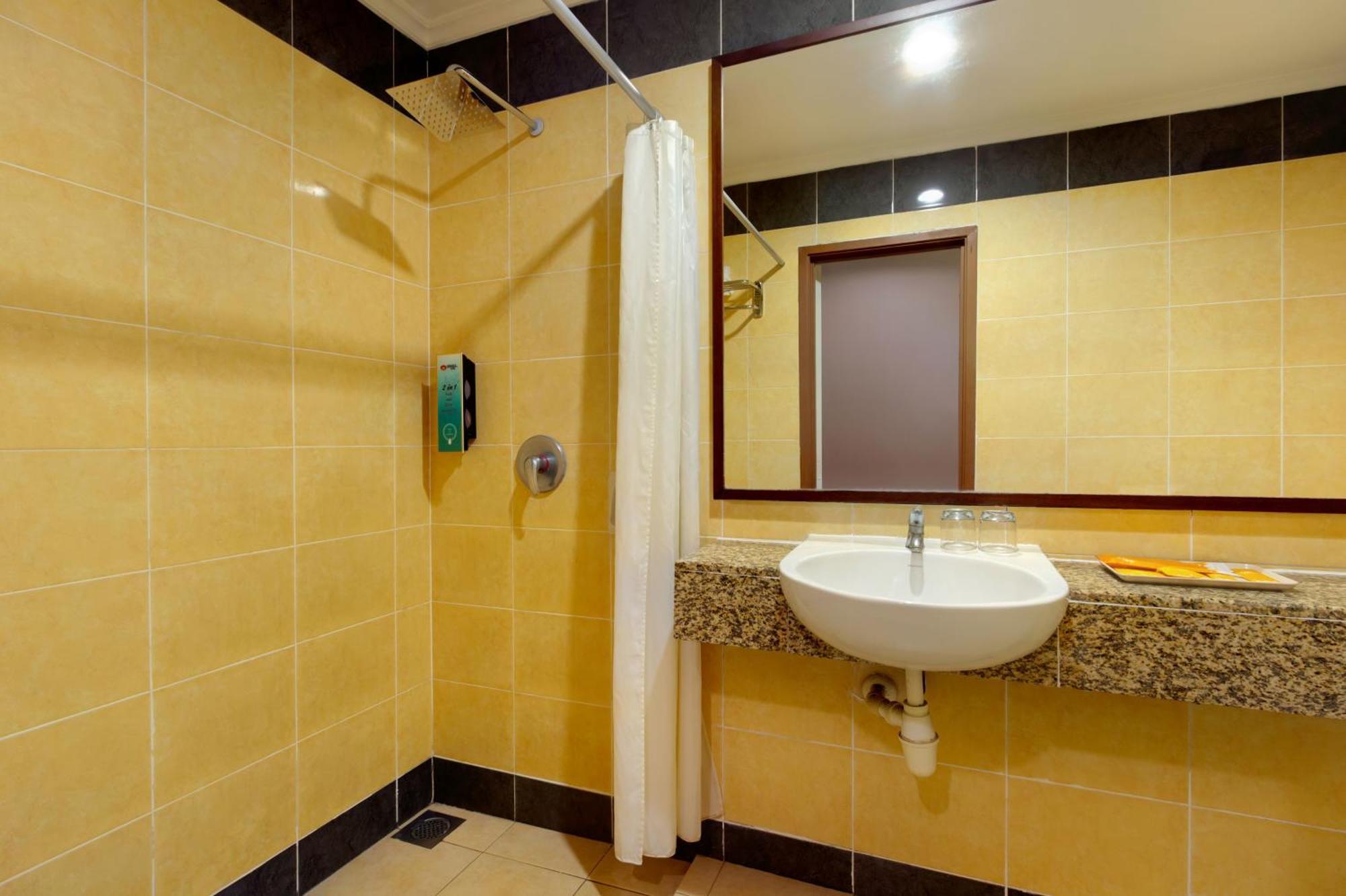 Kings Hotel Melaka Dış mekan fotoğraf