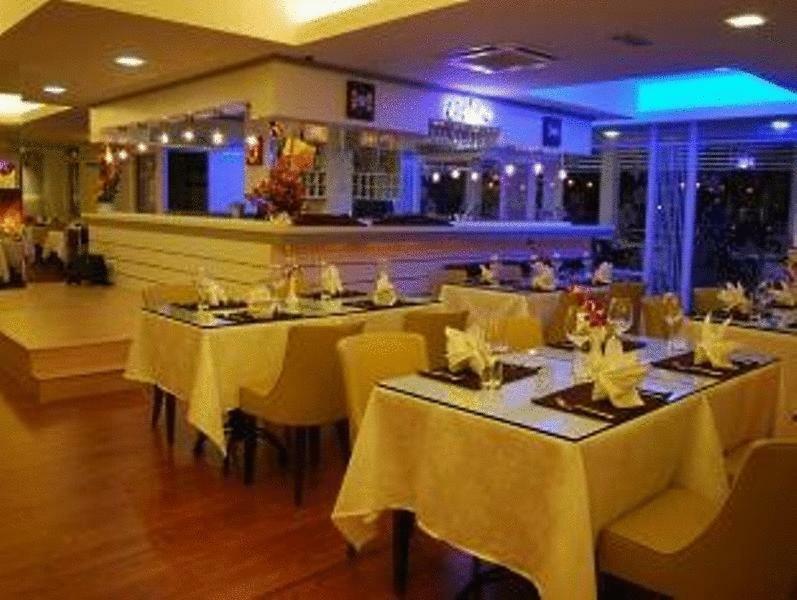 Kings Hotel Melaka Dış mekan fotoğraf
